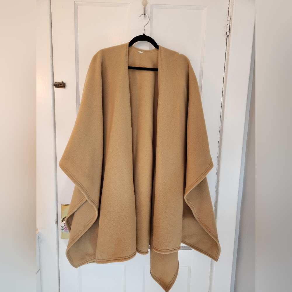 🤎80's Tan Shawl/Cape🤎